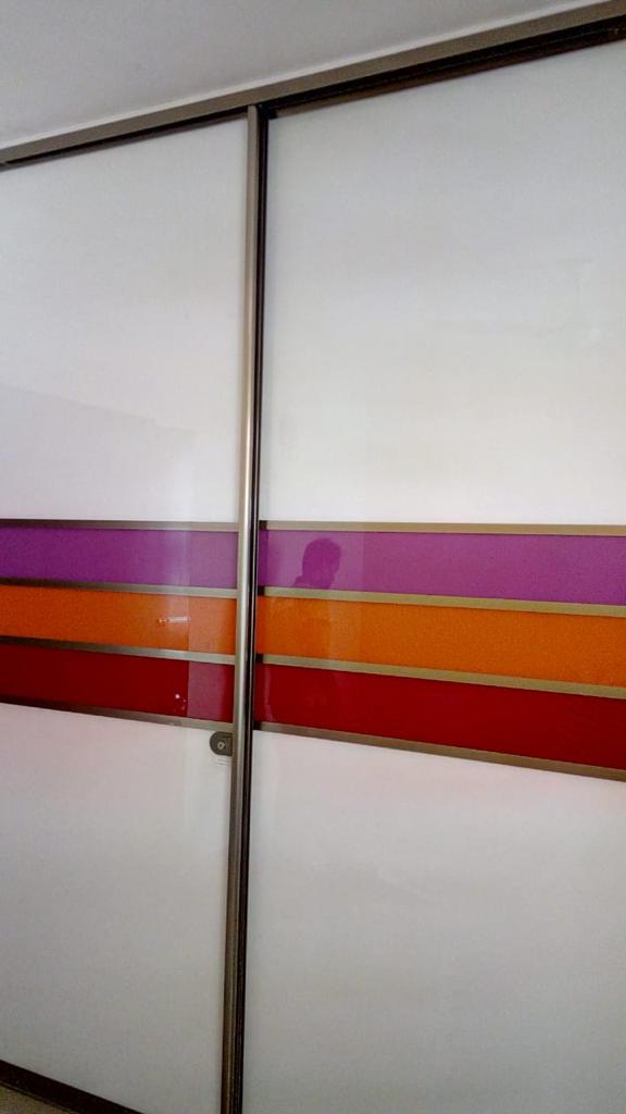 beautiful-wardrobe-designs-modular-wardrobes-dealers-manufacturers-in-noida-greater-noida-india